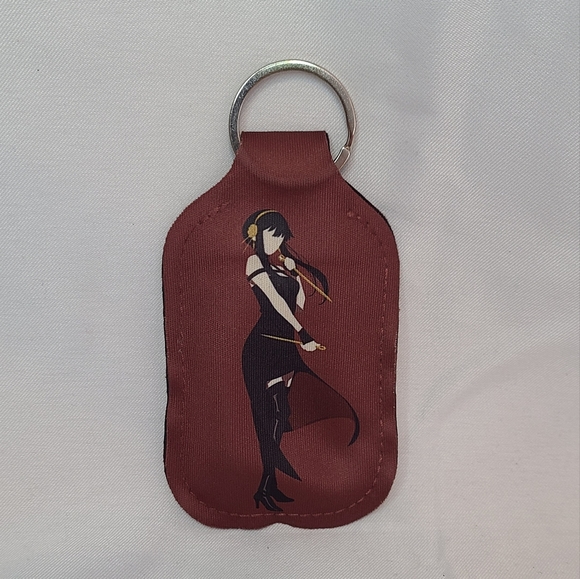 Yor Forger Hand Sanitizer Keychain - Picture 6 of 7